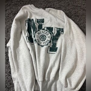 Arizona Jean Company Gray Crewneck Sweater with Green NY Print